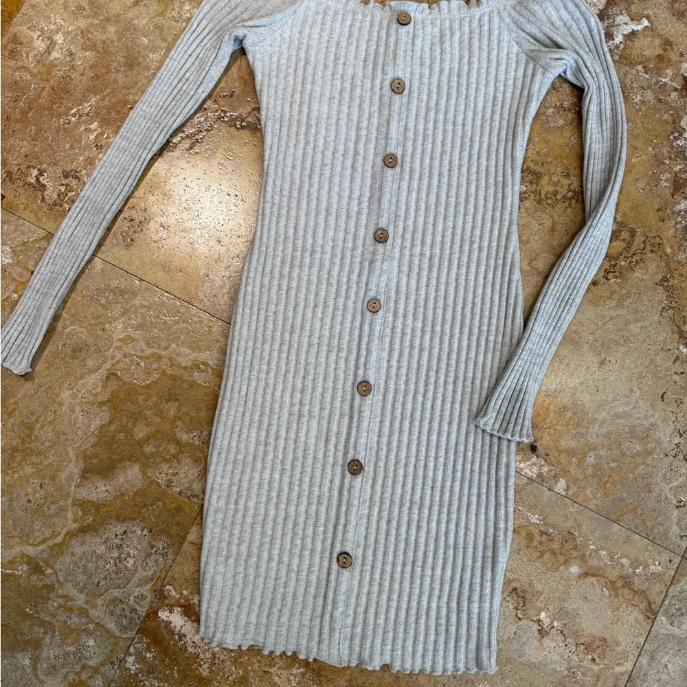 Chic Cream Ribbed Button-Down Dress - Picture 5 of 6
